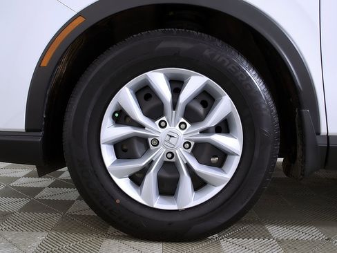 Used 2024 Honda CR-V LX image 11