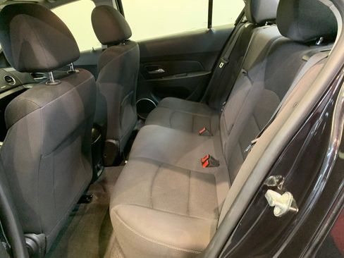 Used 2015 Chevrolet Cruze LT w/ Sun And Sound Package FWD image 38