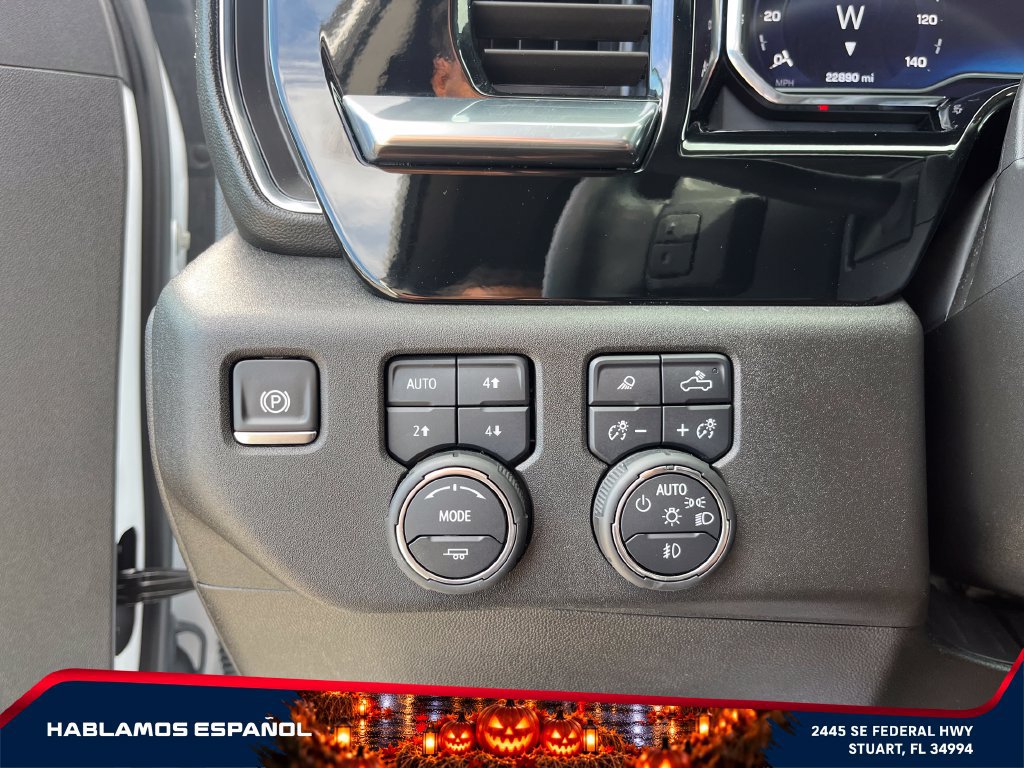 Used 2025 Chevrolet Silverado 1500 LTZ AWD/4WD image 24