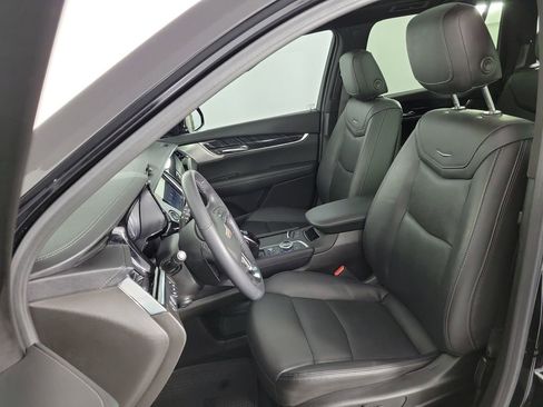 Certified 2023 Cadillac XT6 Premium Luxury w/ Technology Package image 17