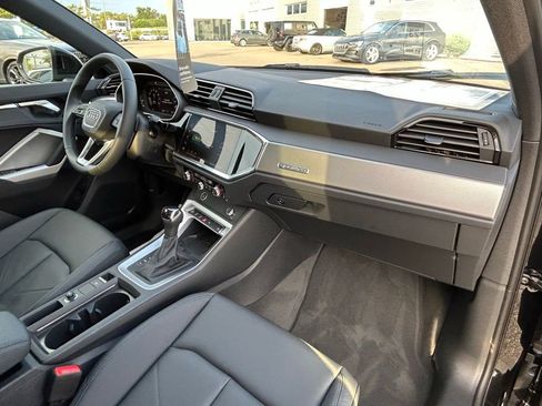 Used 2025 Audi Q3 2.0T Premium w/ Convenience Package image 54