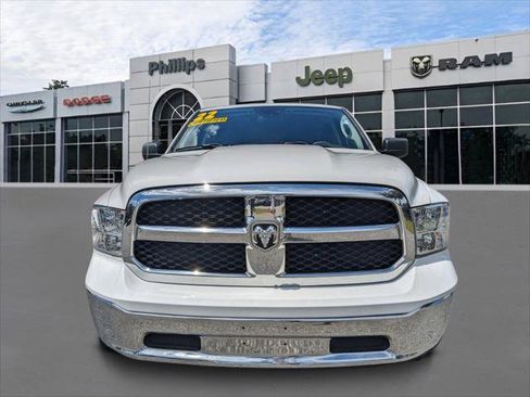 Certified 2022 RAM 1500 Classic SLT image 8