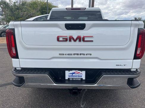 Certified 2025 GMC Sierra 1500 SLT AWD/4WD image 3