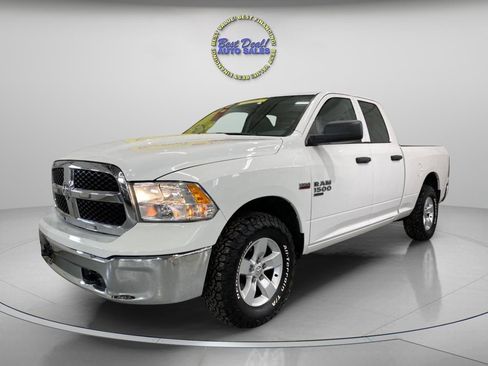 Used 2019 RAM 1500 Tradesman w/ Chrome Appearance Group AWD/4WD image 2
