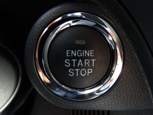 Used 2025 Subaru Forester Premium w/ Convenience Package #1 image 21