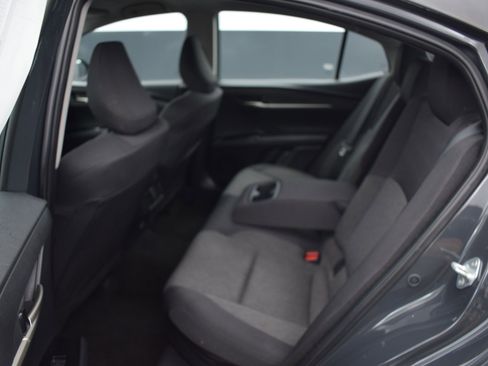 Used 2025 Toyota Camry LE image 12