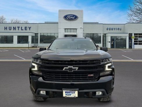 Used 2022 Chevrolet Silverado 1500 LT Trail Boss w/ Convenience Package II image 3