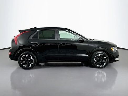 Used 2024 Kia Niro Wave FWD image 8
