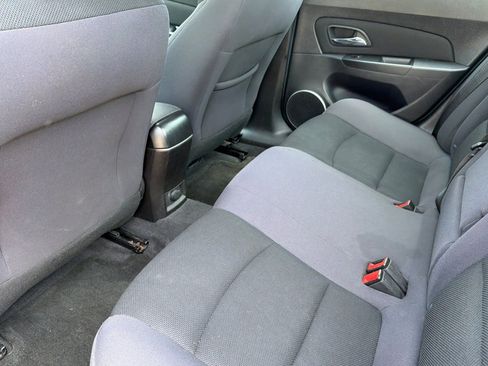 Used 2014 Chevrolet Cruze LT w/ All-Star Edition FWD image 12