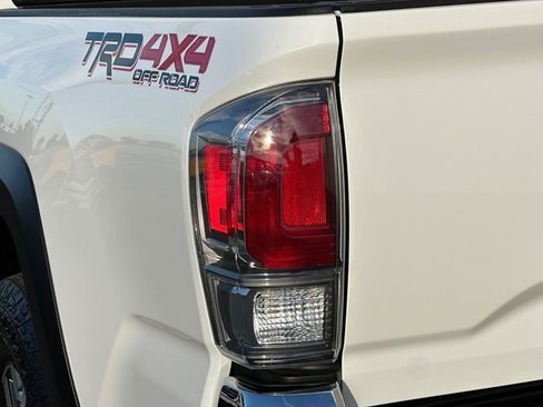 Used 2023 Toyota Tacoma TRD Off-Road image 36
