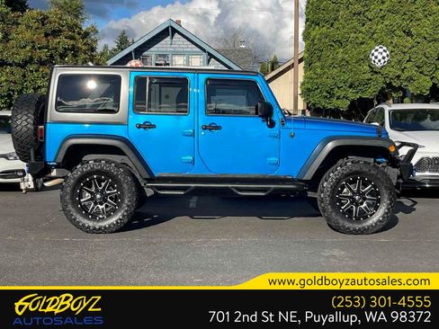 Used 2016 Jeep Wrangler Unlimited Sport w/ Quick Order Package 24S AWD/4WD image 3