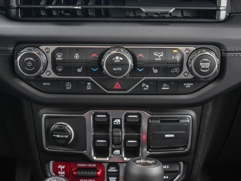 New 2026 Jeep Wrangler Unlimited Rubicon AWD/4WD image 15