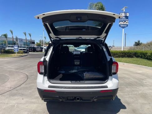 New 2026 Ford Explorer ST-Line AWD/4WD image 25
