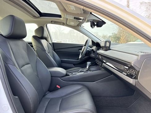Used 2024 Honda Accord Touring image 15