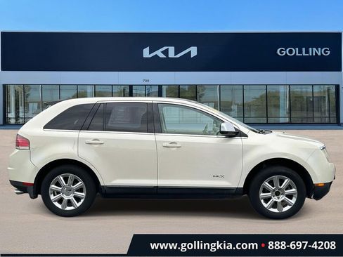 Used 2007 Lincoln MKX AWD image 2