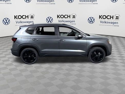 New 2026 Volkswagen Taos SEL image 11