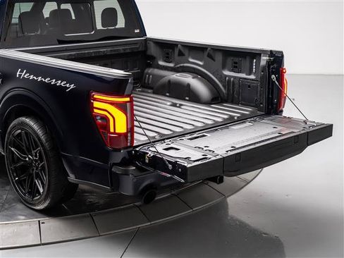 New 2025 Ford F150 Lariat w/ Equipment Group 502A High AWD/4WD image 32