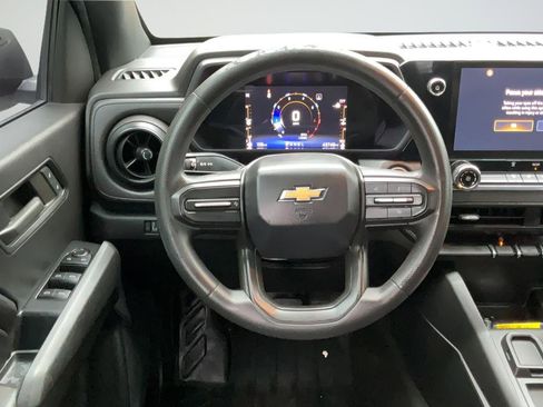 Used 2023 Chevrolet Colorado W/T RWD image 15