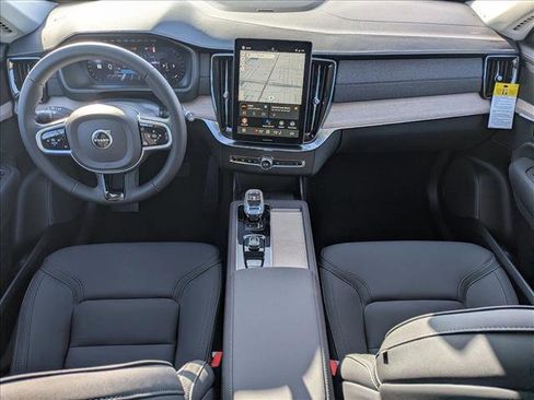 New 2026 Volvo XC90 B5 Plus image 16