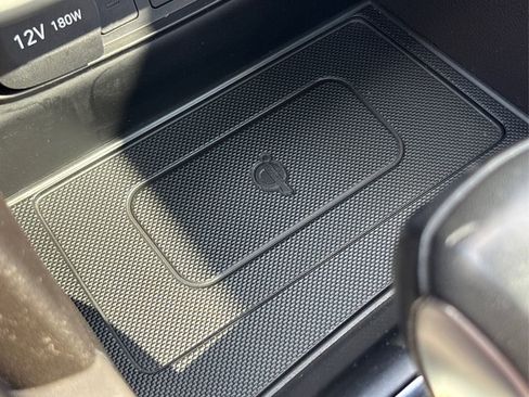 Used 2020 Hyundai Santa Fe SEL w/ Convenience + Premium Package image 39