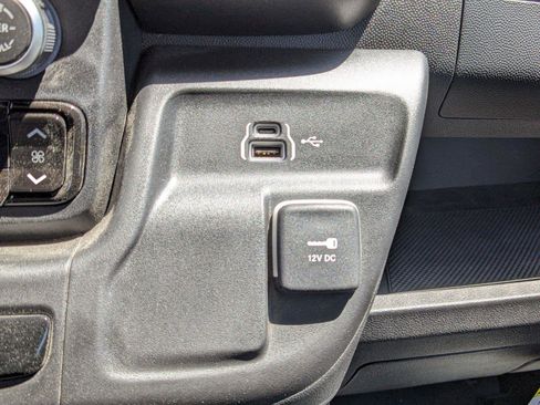 New 2024 RAM ProMaster 3500 w/ Delivery Van Package image 21