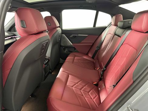 New 2026 BMW 530i xDrive w/ M Sport Package image 19