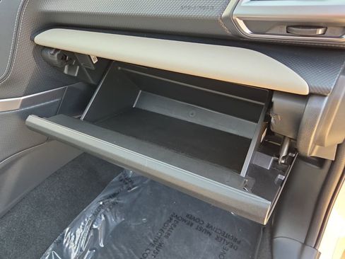 Used 2023 Subaru Forester Limited image 22