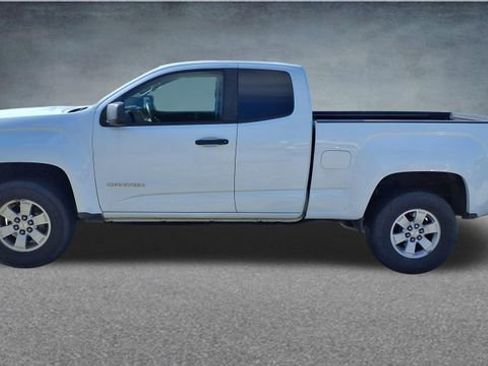 Used 2018 GMC Canyon W/T w/ Convenience Package RWD image 2
