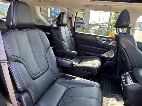 Used 2025 INFINITI QX80 Sensory w/ Exterior Package AWD/4WD image 10