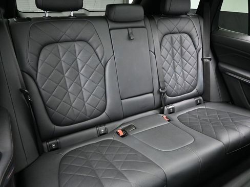 Used 2023 BMW X5 sDrive40i image 34