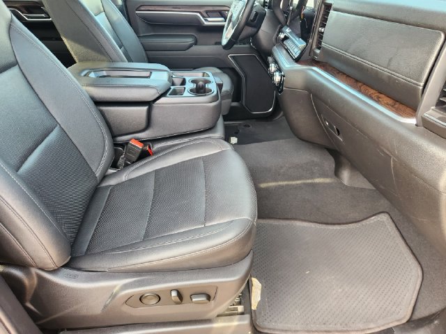 Used 2025 GMC Sierra 1500 SLT RWD image 14