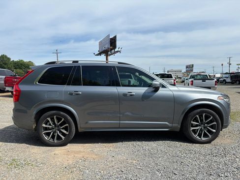 Used 2016 Volvo XC90 T6 Momentum AWD/4WD image 8