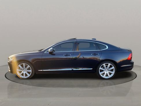 Used 2017 Volvo S90 T6 Inscription w/ Vision Package image 3