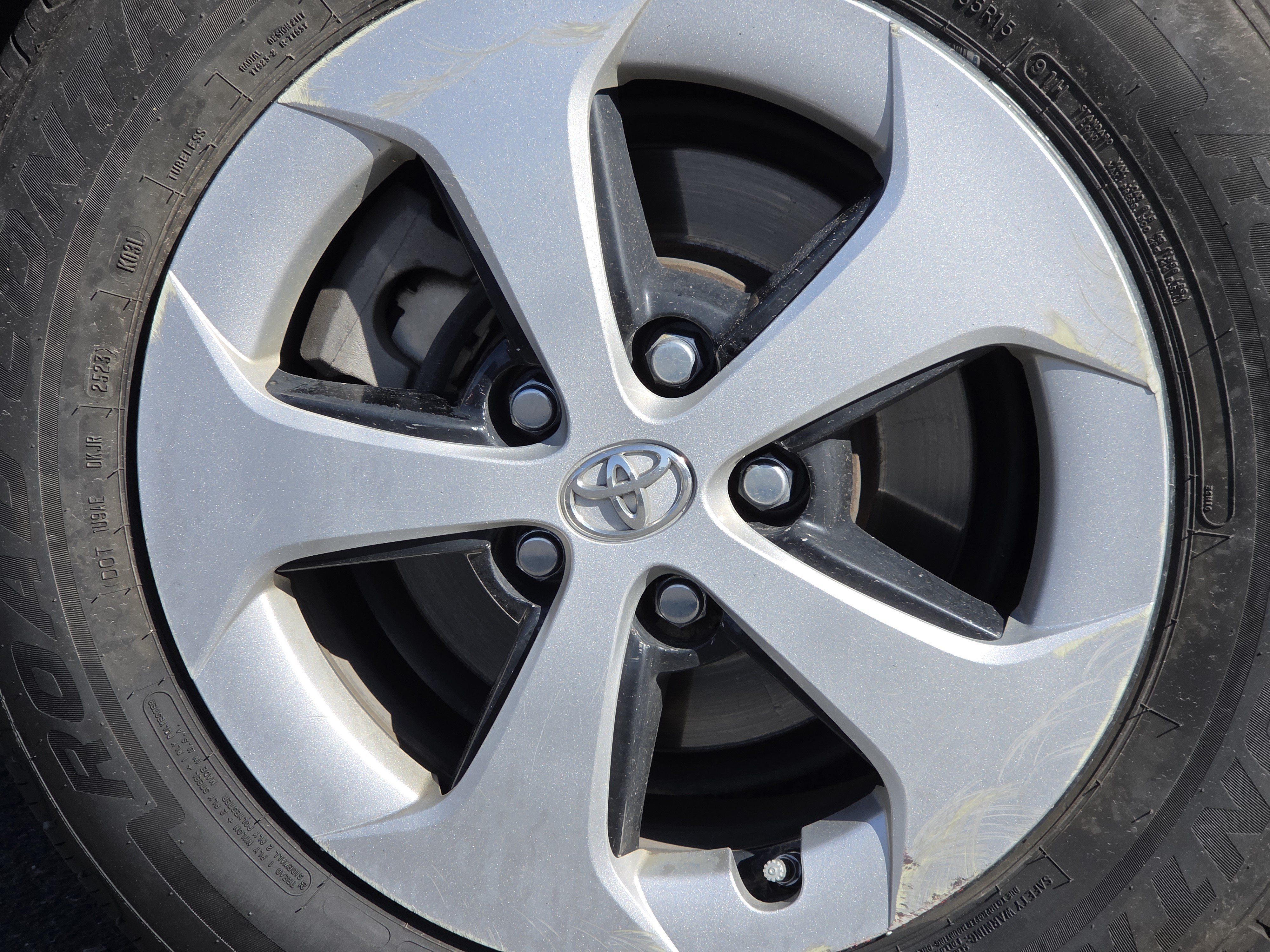 Used 2015 Toyota Prius Three FWD image 13
