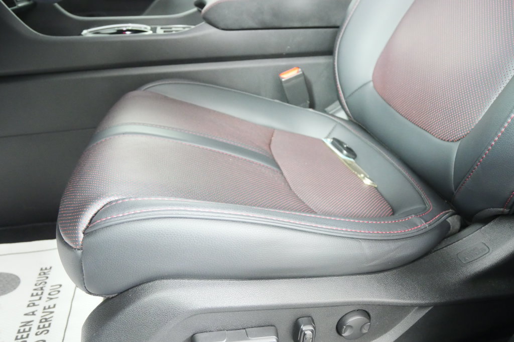 Used 2026 Honda Pilot Black Edition image 10