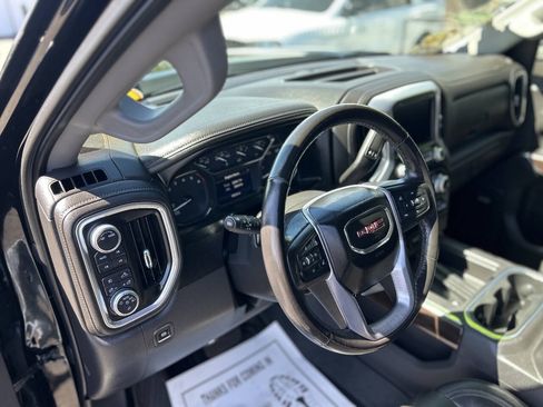 Used 2020 GMC Sierra 1500 SLT w/ SLT Premium Plus Package AWD/4WD image 10