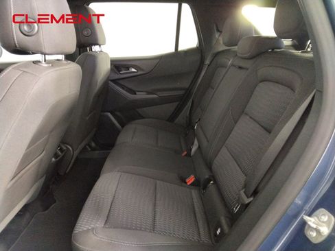 Used 2025 Chevrolet Equinox LT FWD image 26