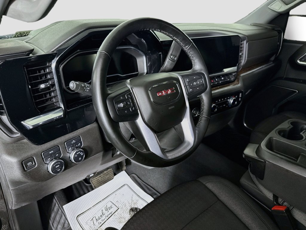 Used 2023 GMC Sierra 1500 SLE AWD/4WD image 9