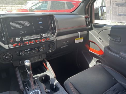 New 2026 Nissan Frontier PRO-4X w/ Tow Package AWD/4WD image 19