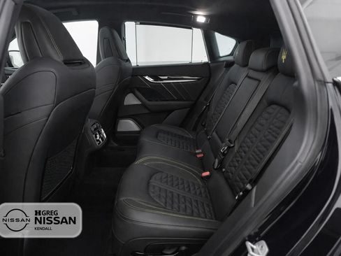 Used 2023 Maserati Levante Modena AWD/4WD image 10