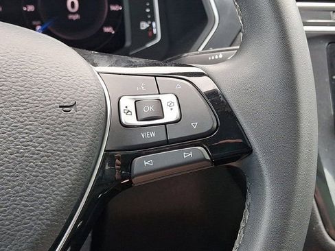 Certified 2020 Volkswagen Tiguan SEL w/ 3rd Row Seat Package image 28