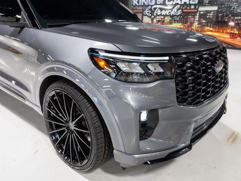 Used 2026 Ford Explorer ST w/ Sun And Sound Package AWD/4WD image 24