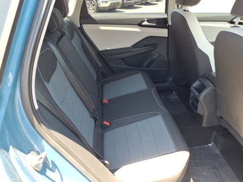 Certified 2025 Volkswagen Taos S FWD image 13