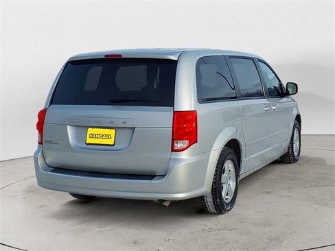 Used 2012 Dodge Grand Caravan SE image 5