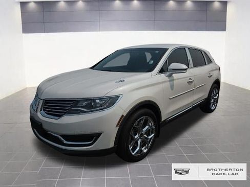 Used 2016 Lincoln MKX Select w/ Select Plus Package AWD/4WD image 1
