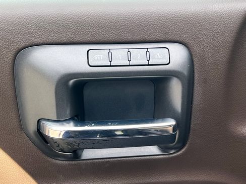 Used 2018 GMC Sierra 1500 Denali image 23