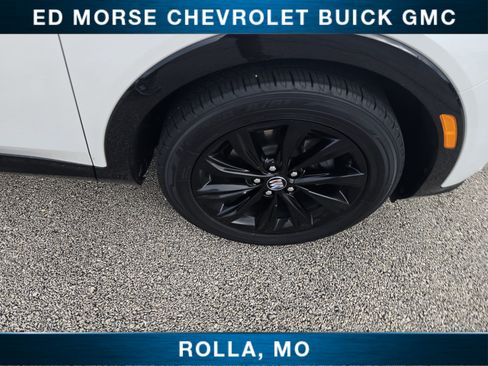 Certified 2024 Buick Envista Sport Touring FWD image 12
