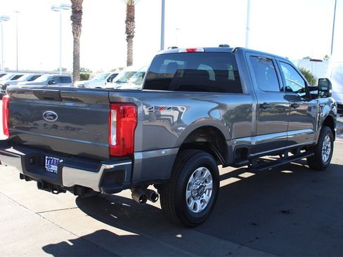 Certified 2024 Ford F250 XLT image 8