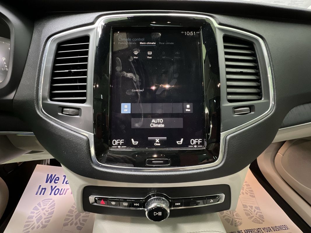 Used 2020 Volvo XC90 T6 Momentum w/ Protection Package Premier AWD/4WD image 24