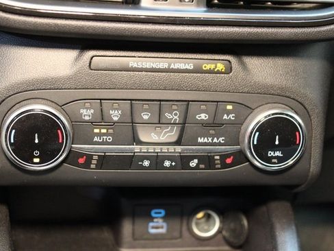 Used 2023 Ford Escape ST-Line image 26